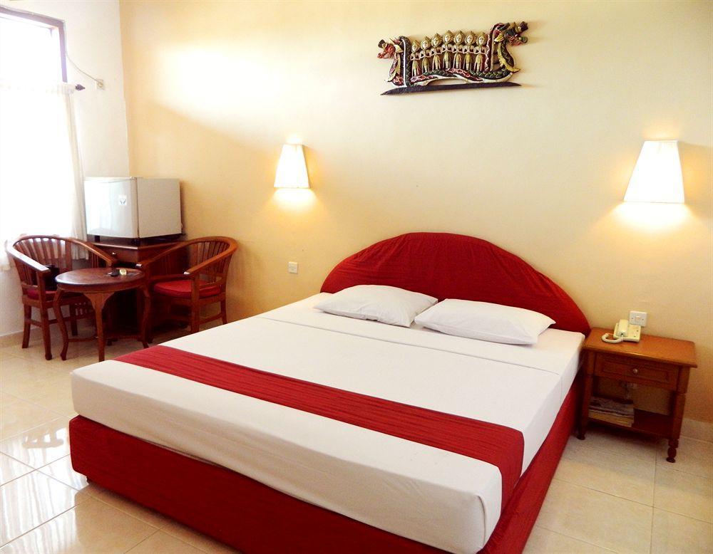 Hotel Ratna Kuta Lombok Exterior foto
